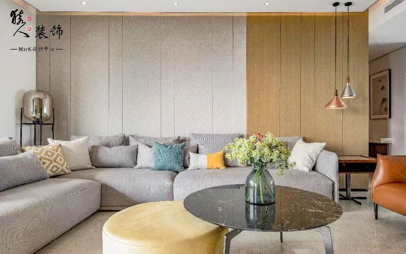 客厅现代大方的空间质感木饰面与软木板作为沙发墙电视墙的材质