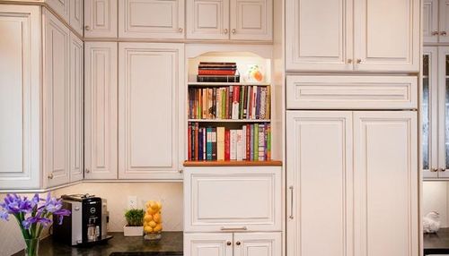 橱柜白色室内开放式厨房吧台欧式书柜装修效果图