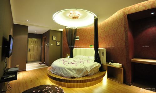 小户型酒店式公寓圆床设计效果图