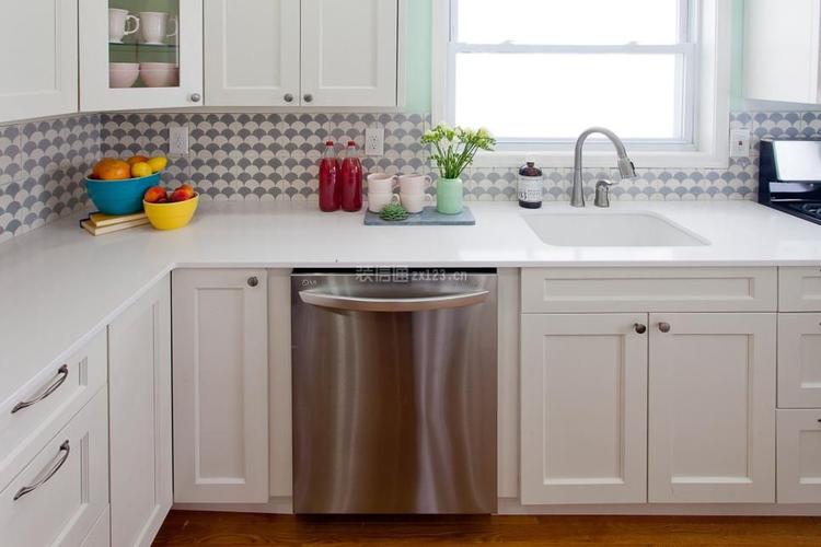 2022家庭小厨房白色橱柜台面设计图片装信通网效果图