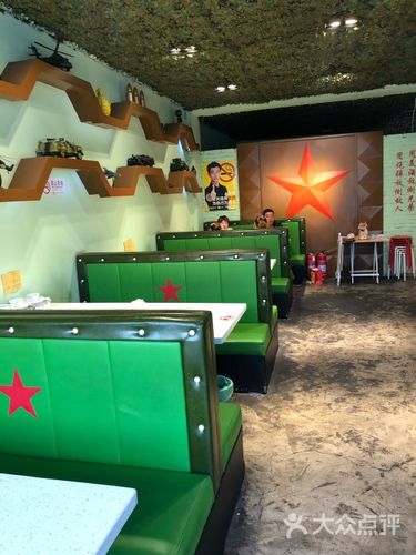 锦州烧烤兄弟连军旅主题餐厅图片