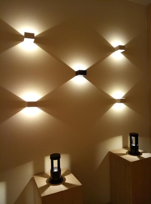 北欧极简方形led壁灯全铝7w客厅卧室走廊过道玄关背景墙室内壁灯