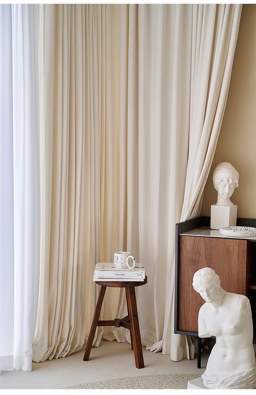 窗帘2021新款客厅卧室遮光法式轻奢侘寂风奶油米白色绒布定制真丝绒
