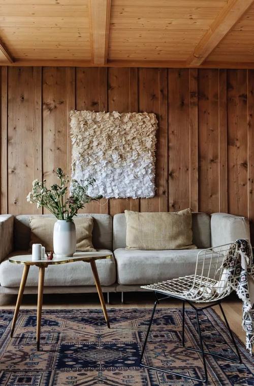 别墅木板墙设计用自然元素打造时尚的家