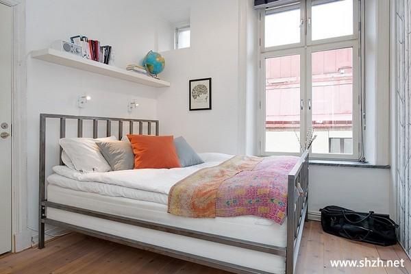 现代卧室床小户型实景图