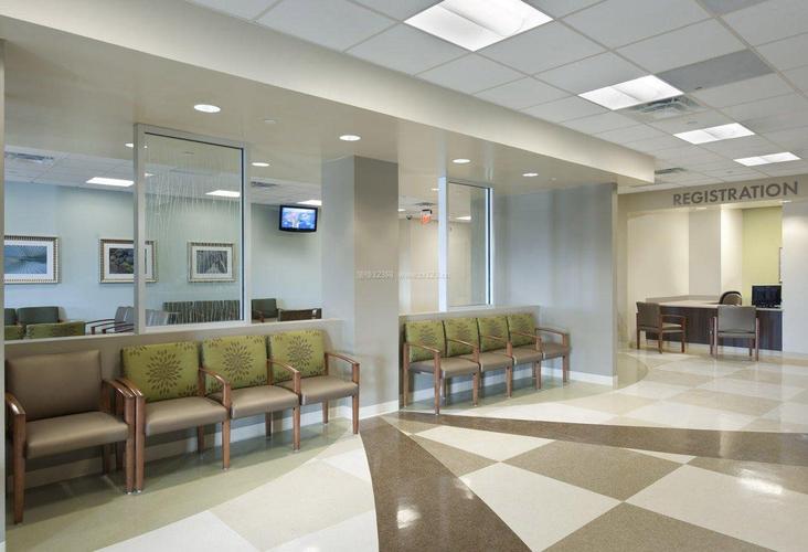 2022最新医院大厅室内隔断装修效果图片