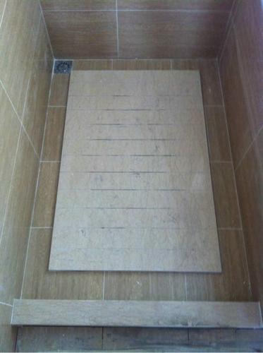 小户型淋浴房地面大理石拉槽装修效果图