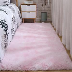 少女房间地毯粉色图片