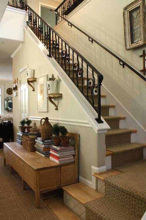 灰色格子花纹地毯别墅楼梯装修效果图