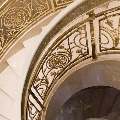 欧式雕花铜艺24k金楼梯扶手旋转楼梯护栏楼梯设计
