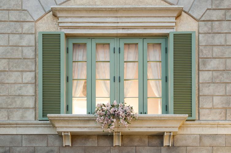 传统欧洲窗户窗老欧式风格