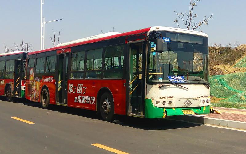 氵视频探访来自九江的报废公交车