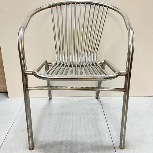 椅扶手椅夏天坐着很舒服很凉快不锈钢材质坚固耐用不锈钢