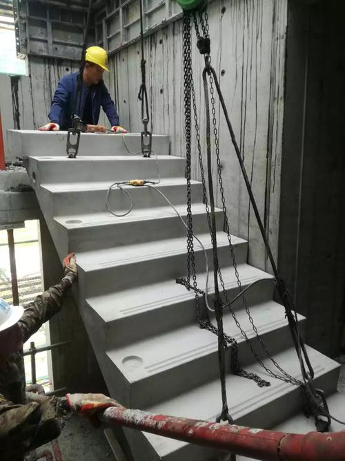 碧桂园ssgf体系预制混凝土装配式住宅项目新瑞pc构件进场安装