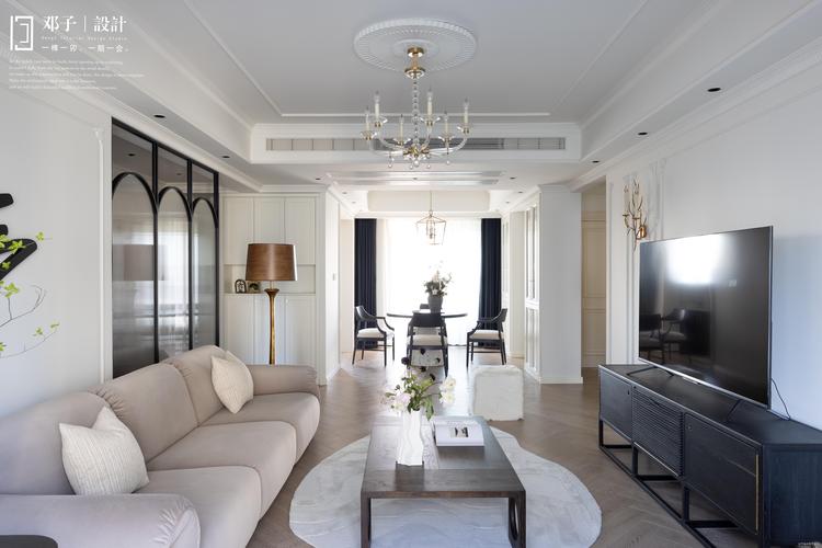 102m米色滤镜下的法式浪漫客厅沙发现代简约客厅设计图片赏析
