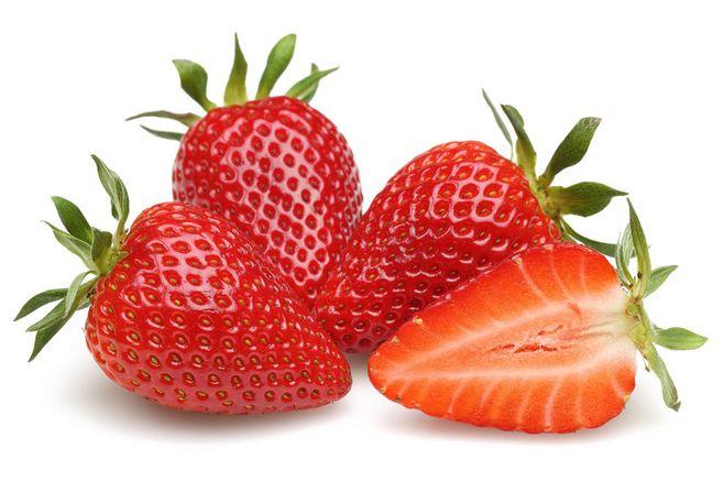 新鲜的草莓水果高清图片