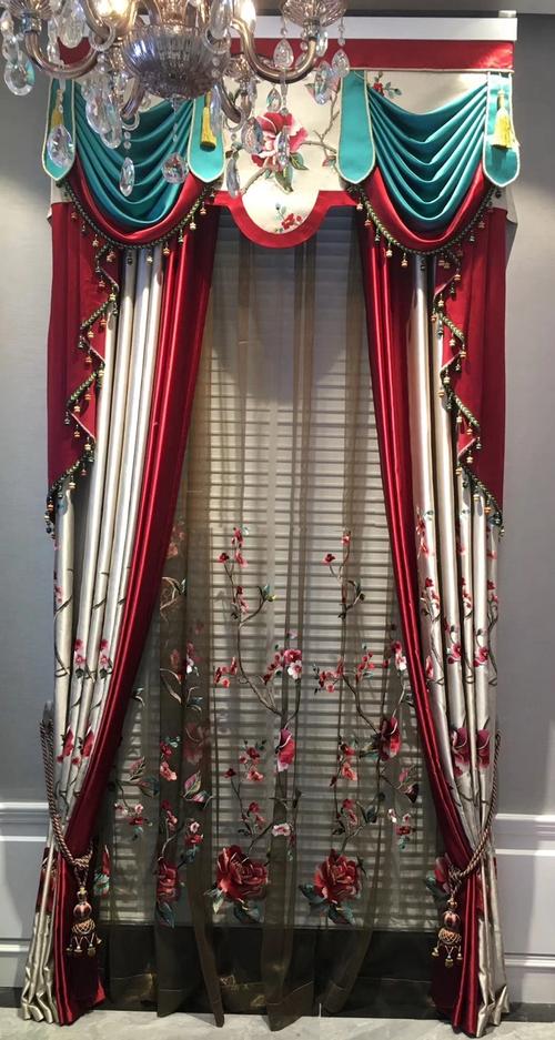 新中式富贵客厅定制红木家具奢华咖色牡丹定制窗帘