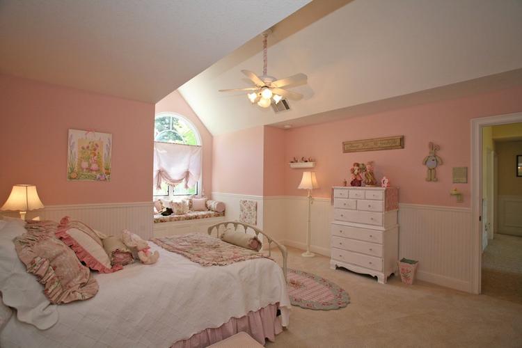 新古典别墅通透粉色少女儿童房装修效果图