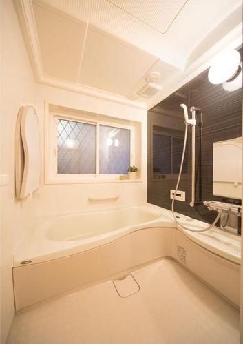 日本流行的整体浴室好不好不用贴砖不用做防水4小时就能装好