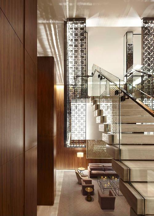 733x1100大小140kb标签楼梯设计酒店效果图风格家庭装饰酒柜复古