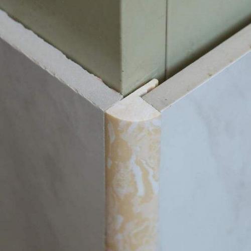 瓷砖阳角条装修注意事项瓷砖阳角条在装修中比较常见它主要用于墙面