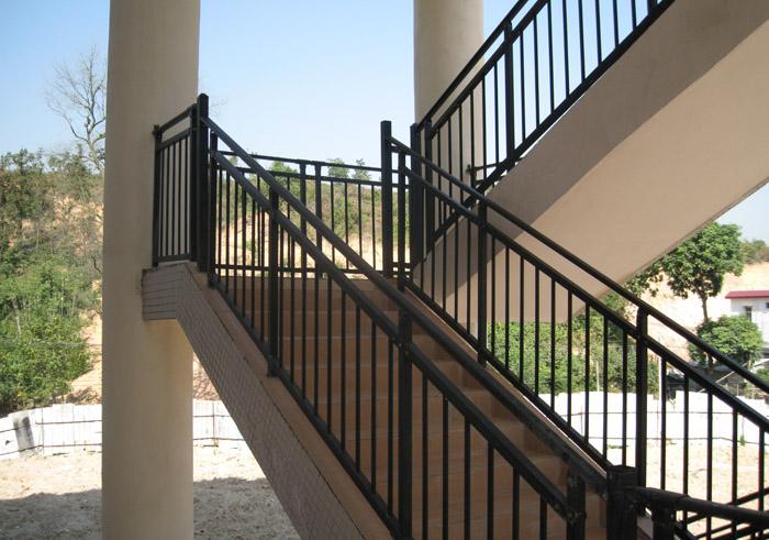 锌钢喷塑组装式楼梯扶手