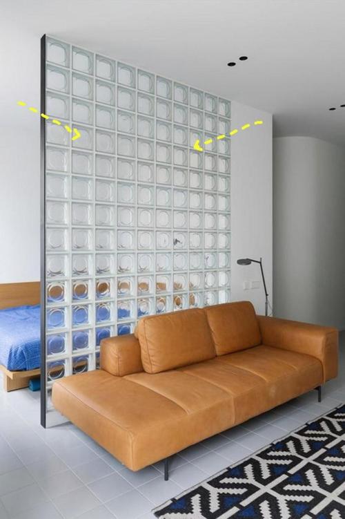 玻璃墙装修效果图客厅借卧室采光隔断玻璃墙