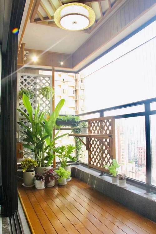 休闲收纳阳台怎么装修广州喜鹊林分享12平米阳台装修方案