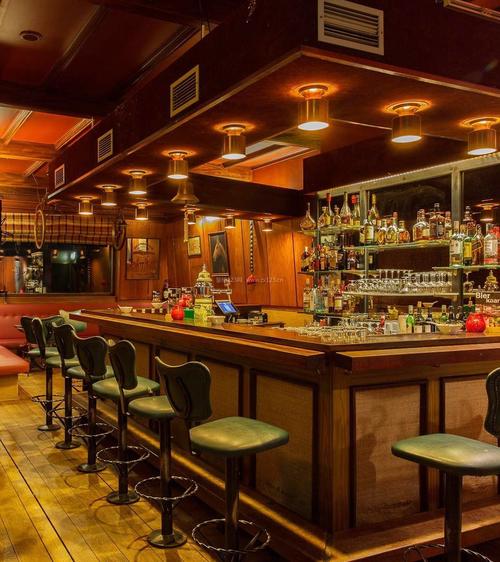 休闲酒吧吧台设计装修效果图2021图片