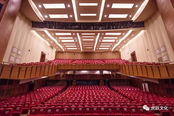 110岁的上海人民大舞台重建至今演出共近3000多场