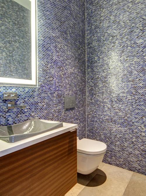 深蓝色卫生间马赛克瓷砖设计