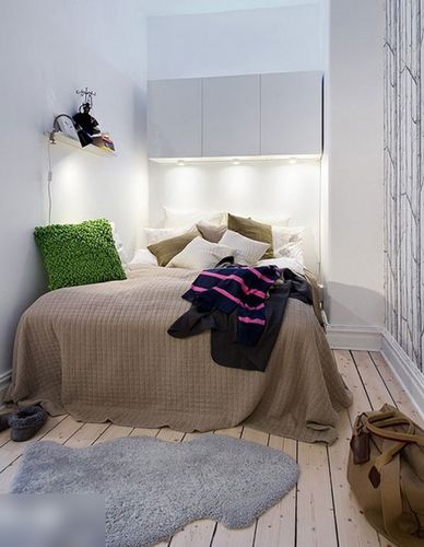 温馨和谐的小户型卧室装修效果图