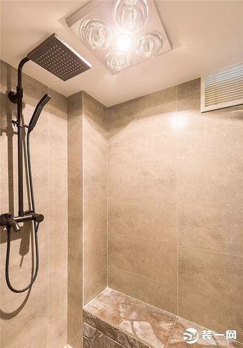 极简风格50平米小户型淋浴间装修效果图