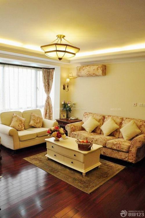 80平米房屋客厅沙发摆放装修设计效果图