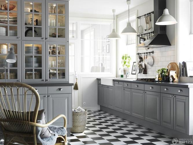 田园风格厨房整体银色橱柜装修图片设计456装修效果图