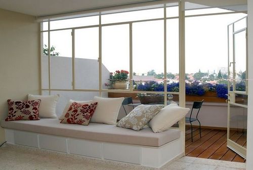 设计客厅带阳台的装修图别墅一楼阳台装修效果图阳台沙发图片封闭式