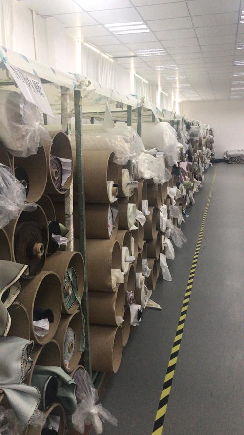 考察东理窗帘的加工厂许多日本意大利的窗帘