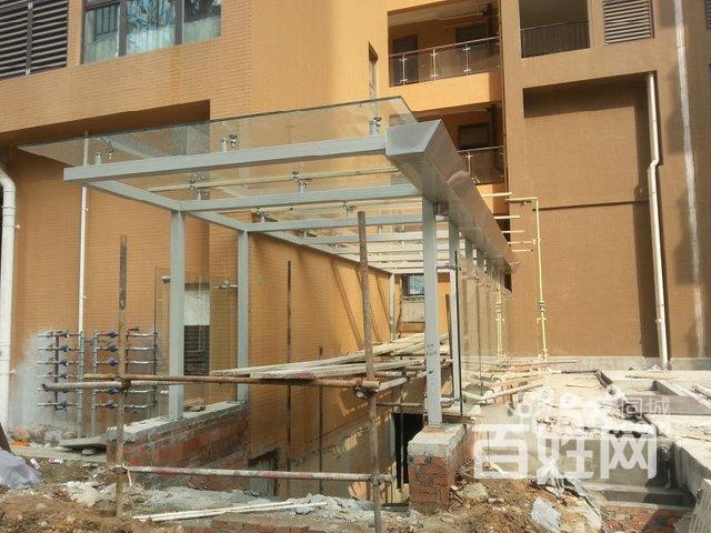 承接钢梯铁艺栏杆大门玻璃雨棚阁楼工程