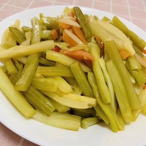 广西新鲜泡酸芹菜包邮绿色开胃腌制当季腌芹菜