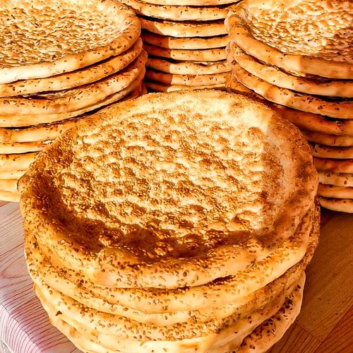 新疆特色美食传统大烤馕饼芝麻味皮牙子馕300g6个真空装糕点早餐