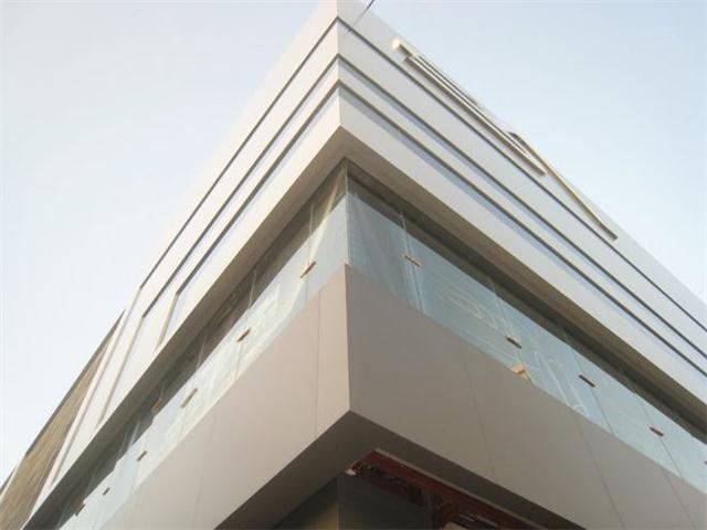 供应上海卢湾建筑装修装饰铝单板铝幕墙造型铝板