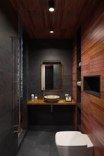 卫生间木质护墙板突出了豪华高贵感黑色的文化石将整个浴室所包围
