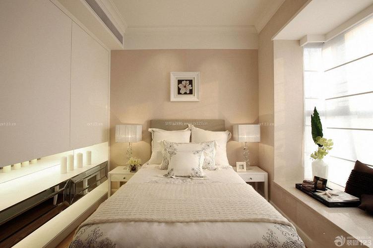 8平米简单室内卧室装饰装修效果图