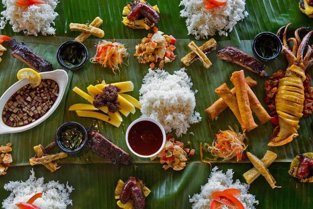 菲律宾作为一个群岛国家各地的美食也都各具特色.