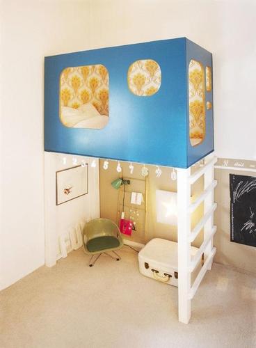 二居儿童房创意生活用品空中楼阁式的儿童床设计效果图