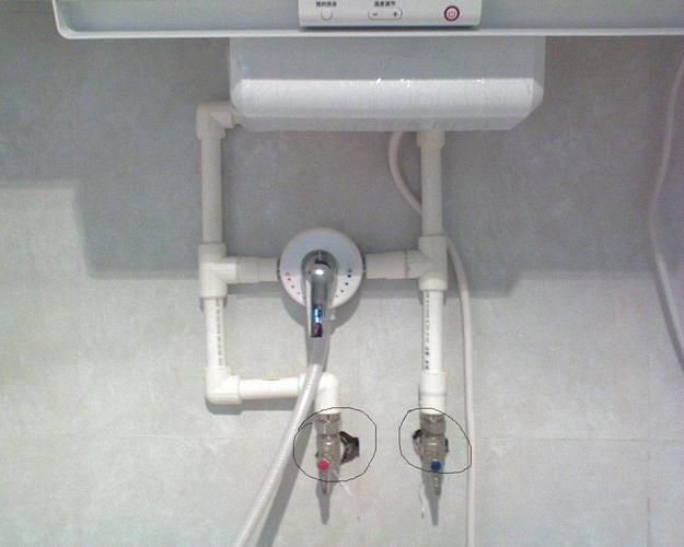 热水器只有两个水管想把冷水管接一根连上洗衣机可以