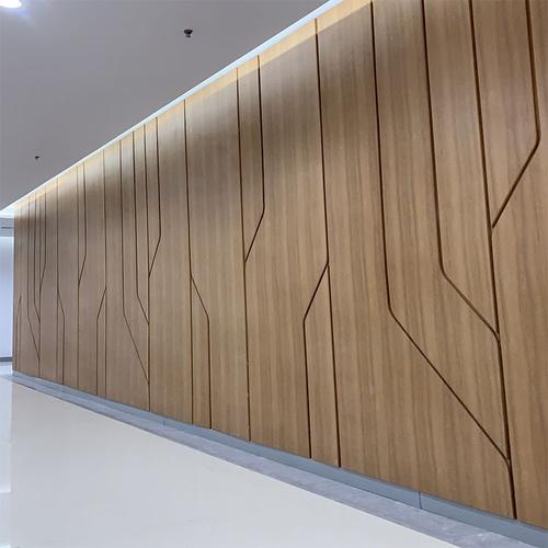 会议室墙面木纹铝单板墙面仿木纹颜色铝板隔断木纹铝单板报价