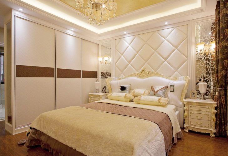 50平米现代卧室床头背景墙设计效果图