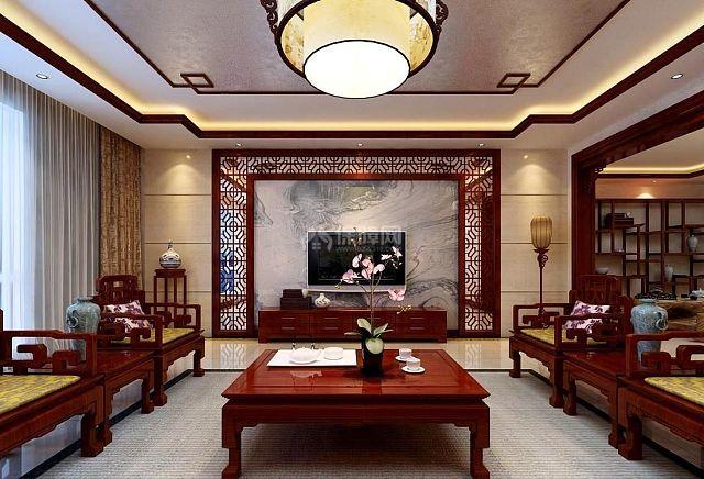 中式风格电视背景墙的设计关键在于从颜色材料造型和布局着手