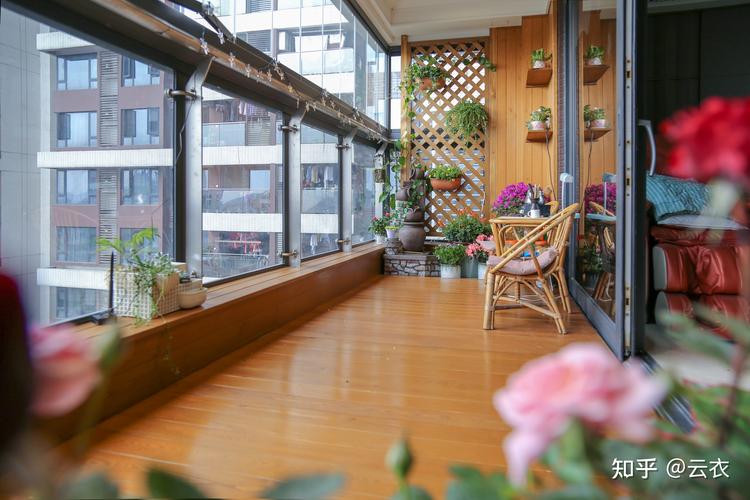 新装阳台设计案例分享热爱艺术与大自然的阳台花园设计师一枚云衣